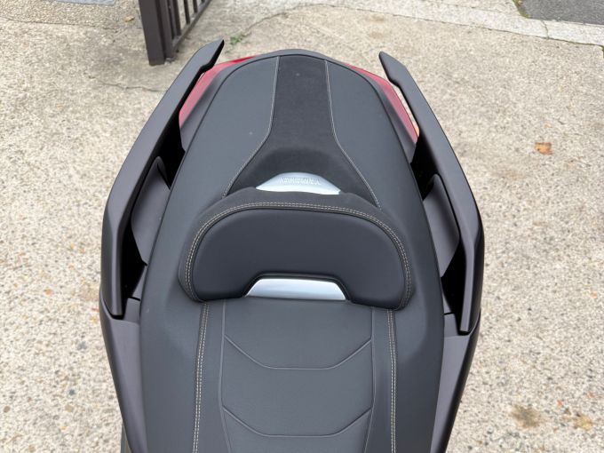 YAMAHA X-MAX 125 TECH MAX 4