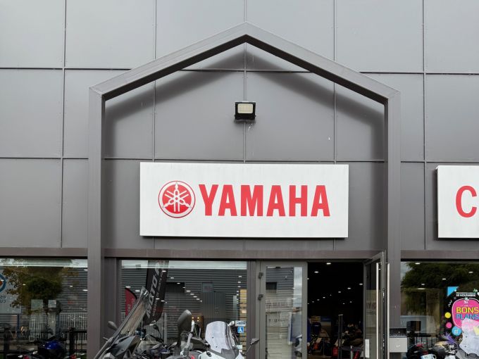 YAMAHA X-MAX 125 TECH MAX 4