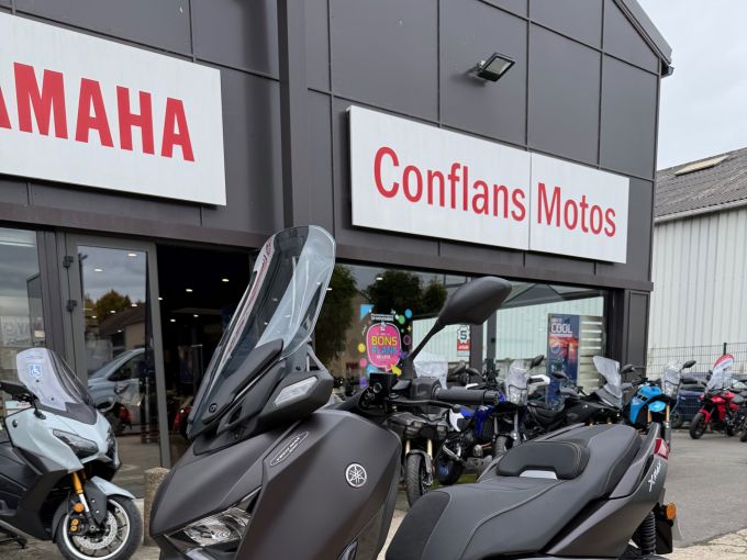 YAMAHA X-MAX 125 TECH MAX 4