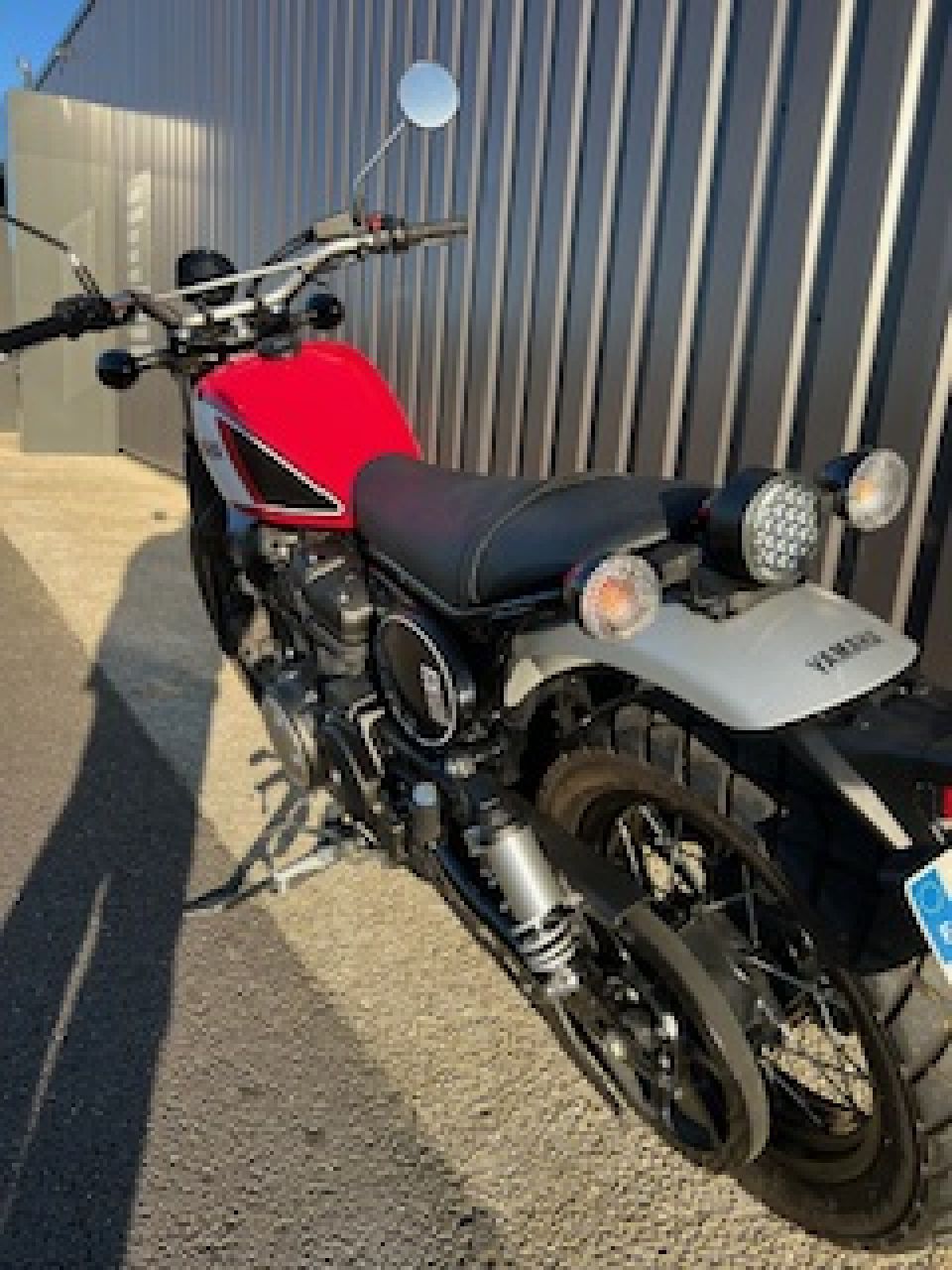 YAMAHA SCR 950 4