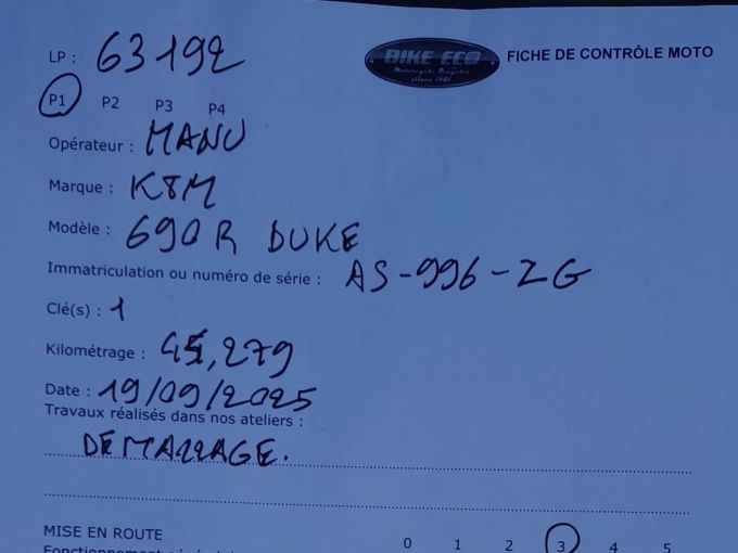 KTM 690 DUKE R 4