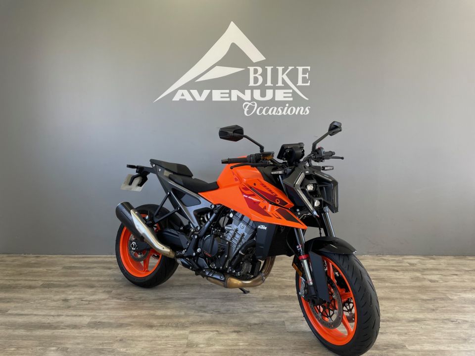 KTM 990 DUKE 4