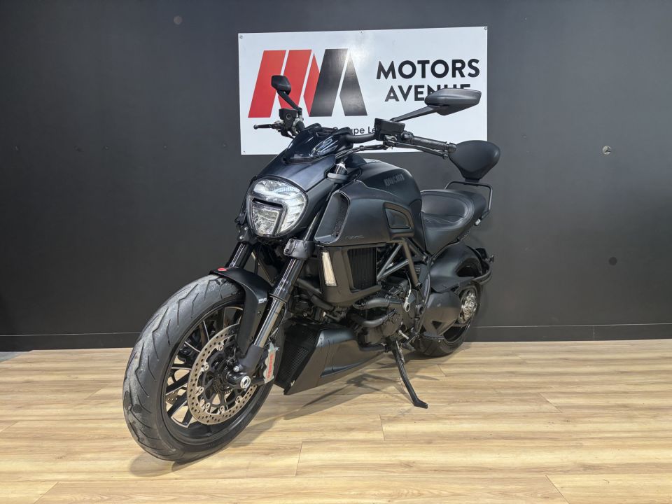 DUCATI DIAVEL 4