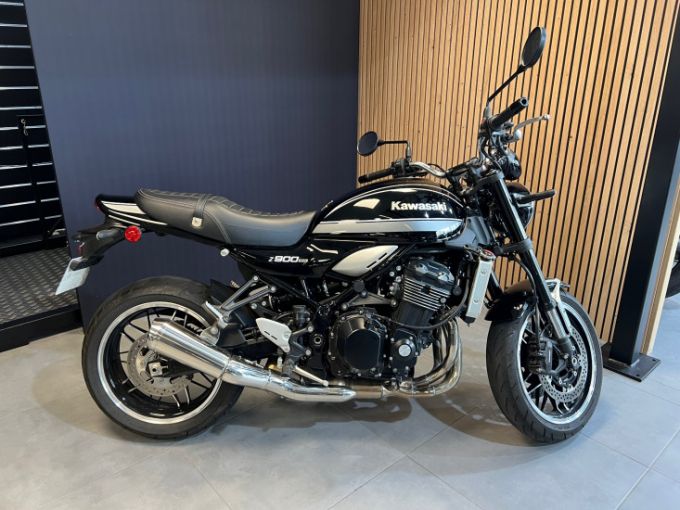 KAWASAKI Z900RS 4
