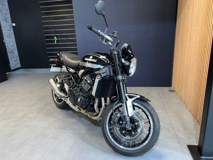 KAWASAKI Z900RS 4