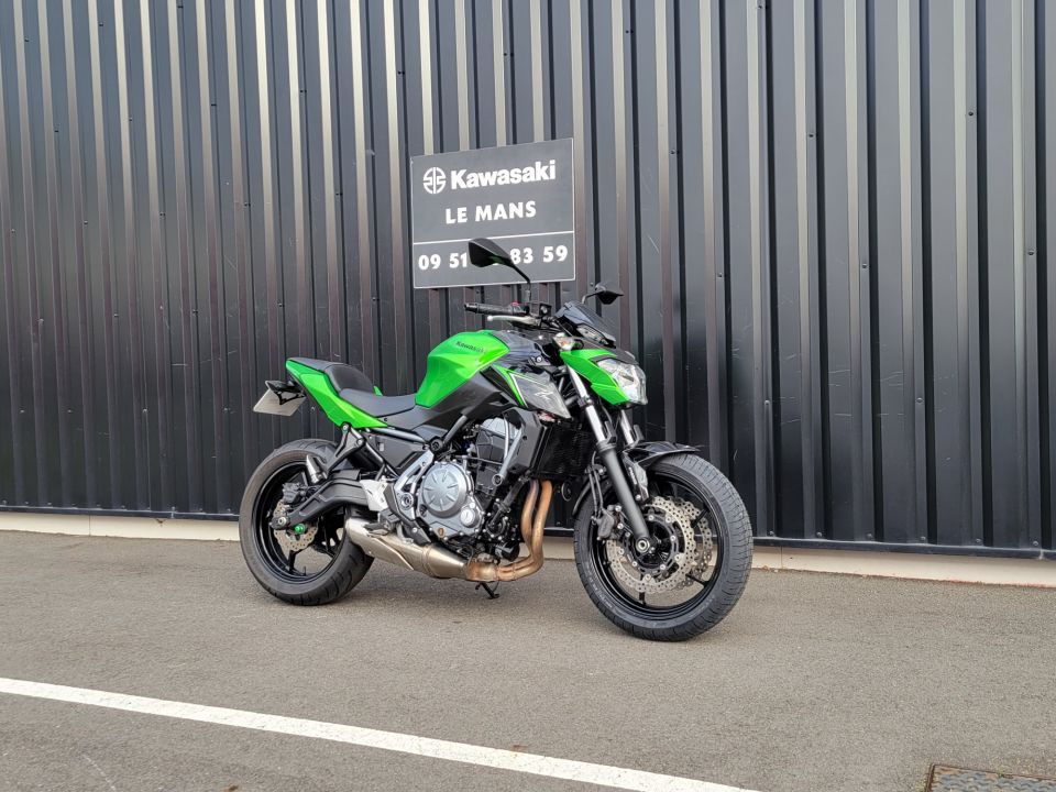 KAWASAKI Z 650 (47.5CV) 4