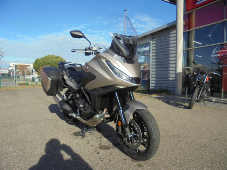 HONDA NT 1100 DCT 4