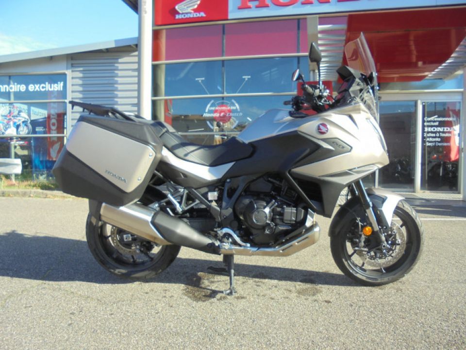 HONDA NT 1100 DCT 4