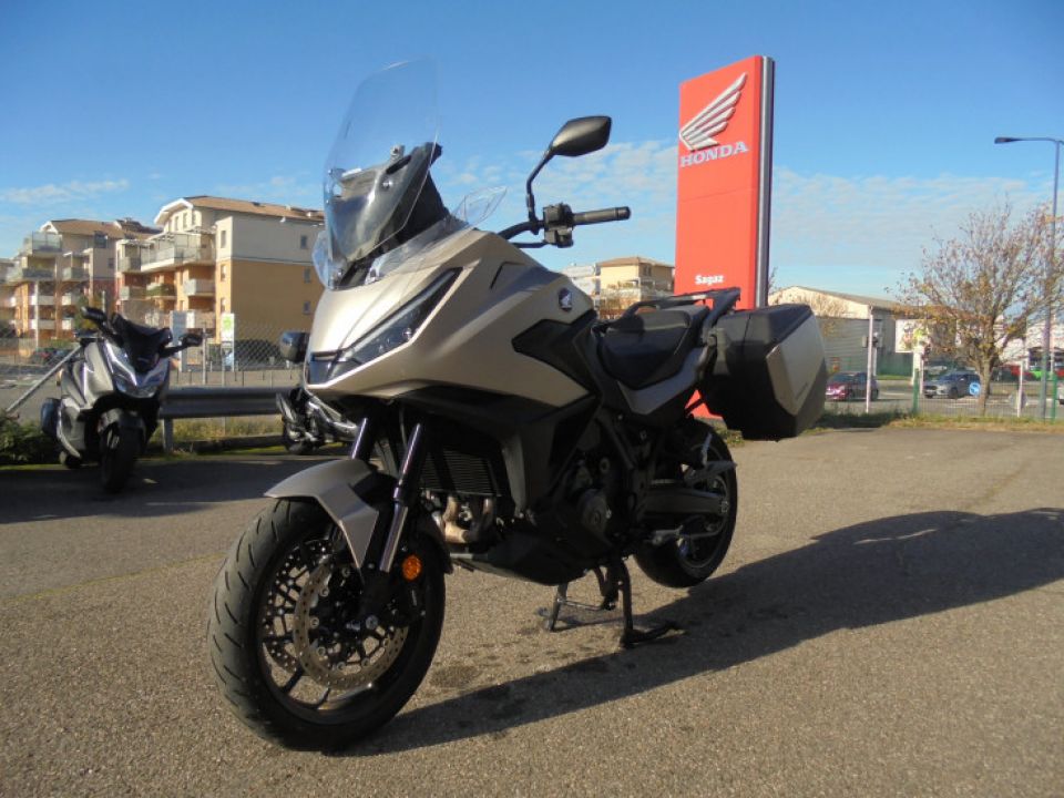HONDA NT 1100 DCT 4