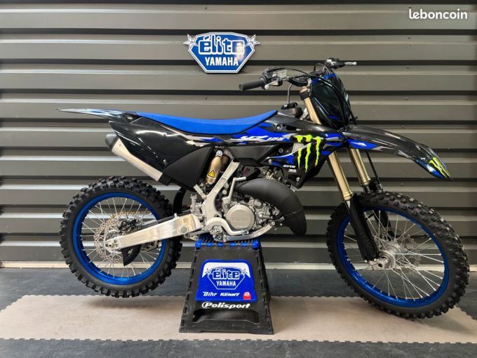 YAMAHA YZ125 MONSTER ENERGY 4