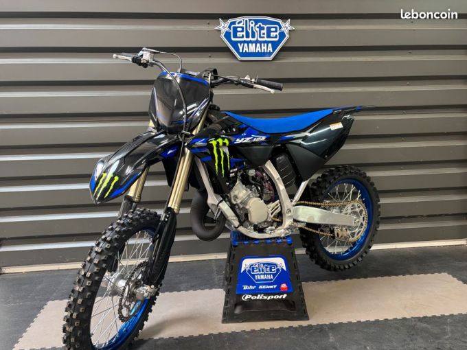 YAMAHA YZ125 MONSTER ENERGY 4