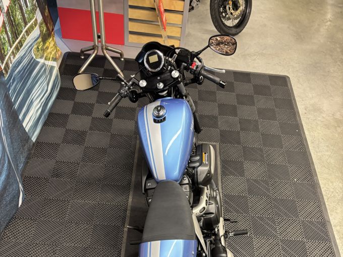 YAMAHA XV 950 BOLT R 4