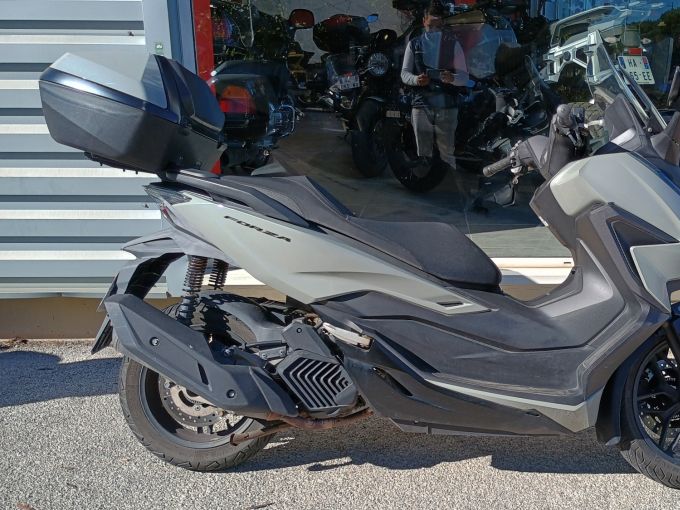 HONDA NSS FORZA  125AD 4