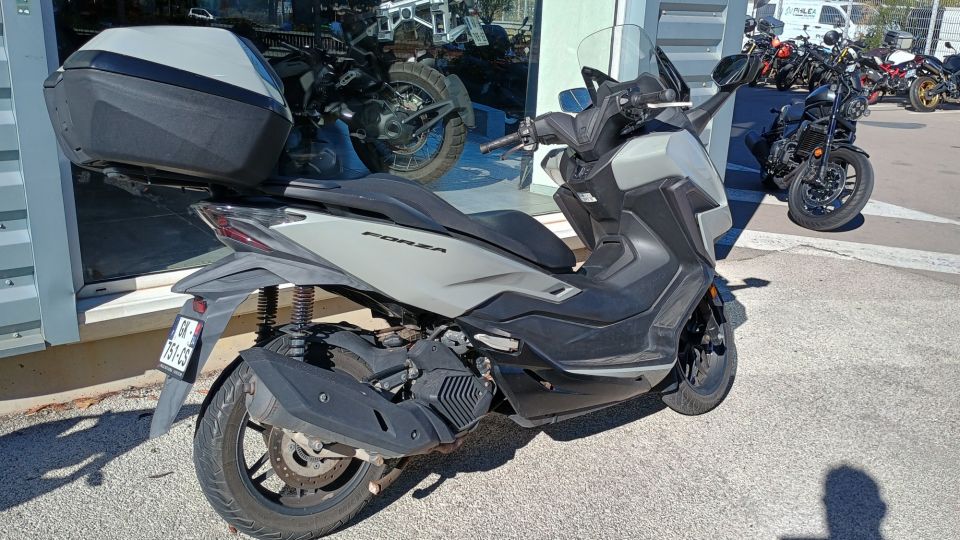 HONDA NSS FORZA  125AD 4