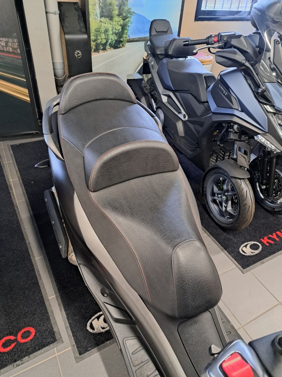 PIAGGIO MP3 500 HPE SPORT ABS/ASR 4