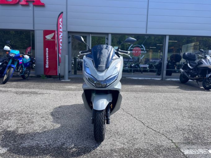 HONDA PCX125 4