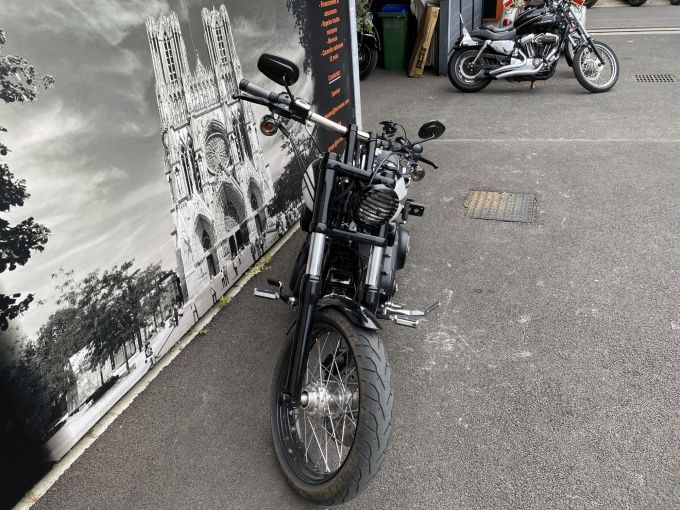 HARLEY-DAVIDSON DYNA WIDE GLIDE 1584 4