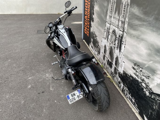 HARLEY-DAVIDSON DYNA WIDE GLIDE 1584 4