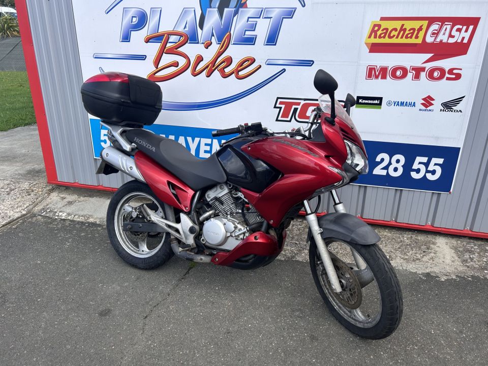 HONDA VARADERO 125 4