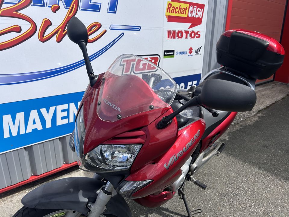 HONDA VARADERO 125 4