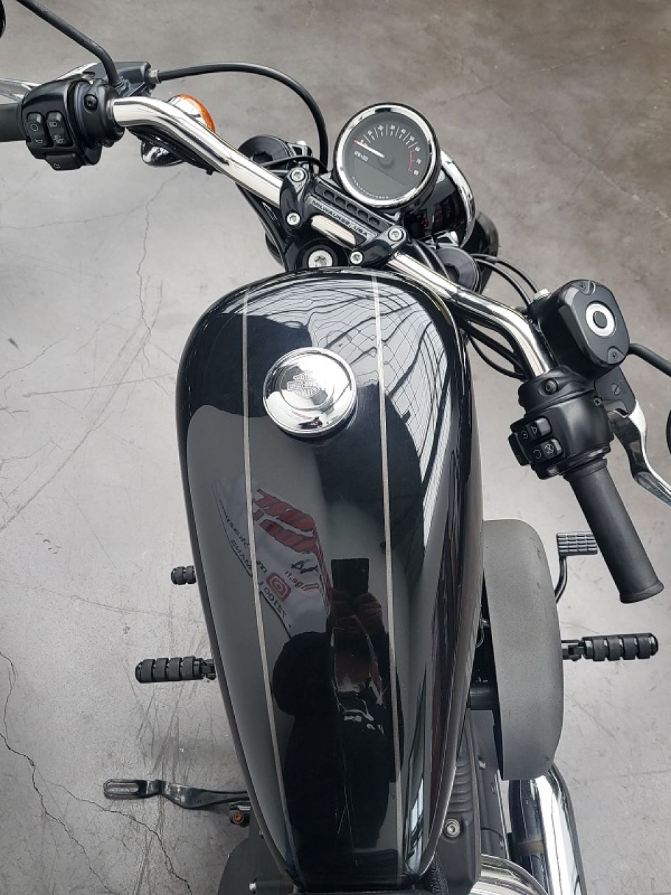 HARLEY-DAVIDSON SPORTSTER 1200 XL 4