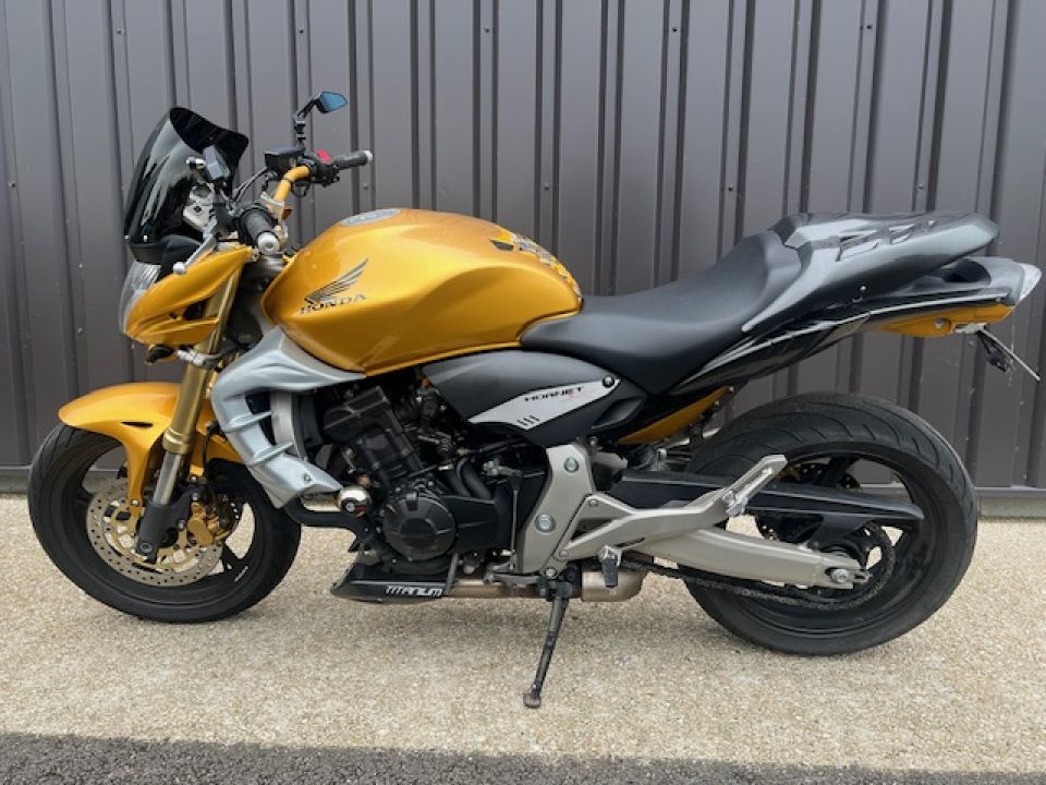 HONDA CB 600 F HORNET 4