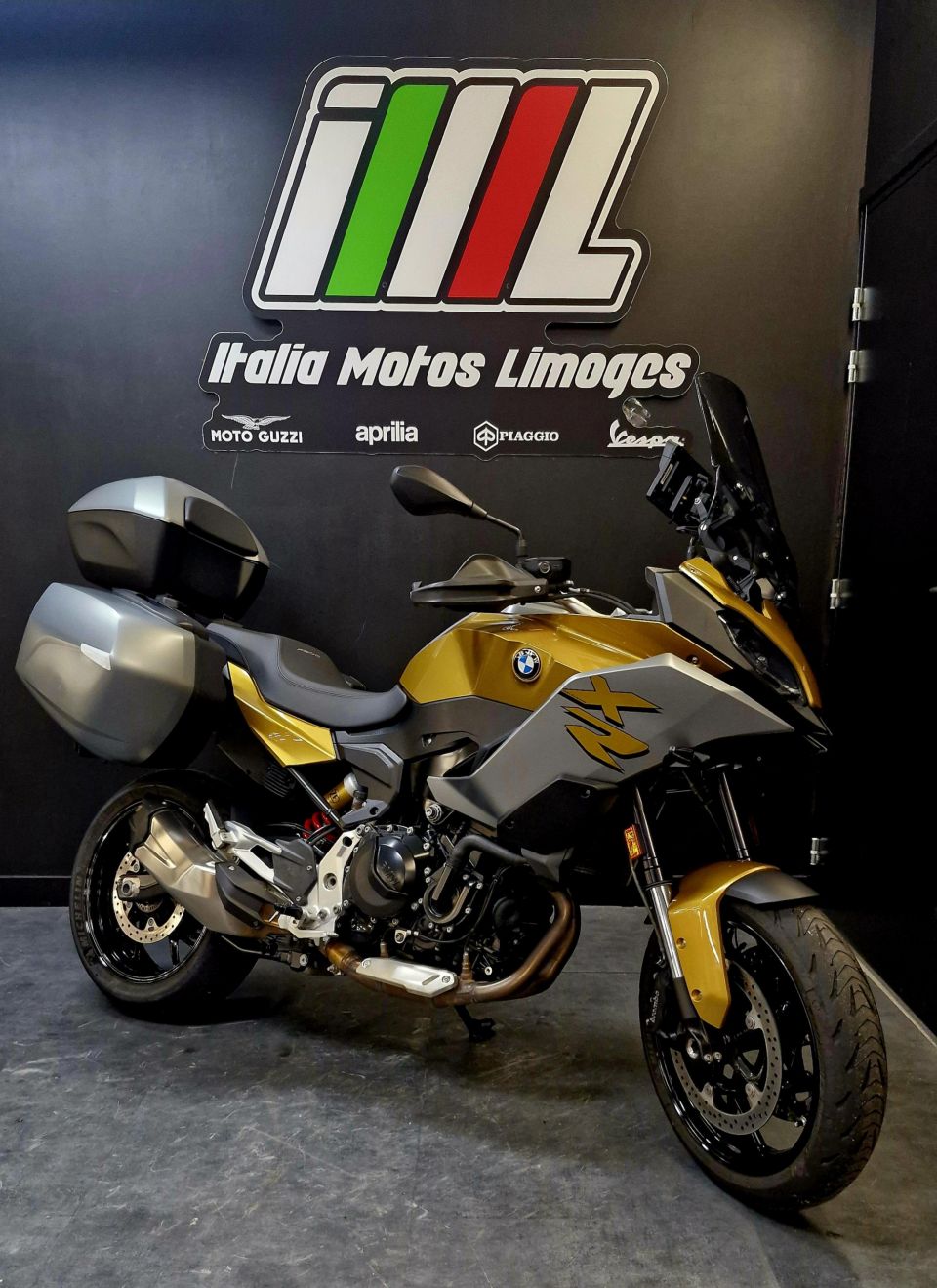 BMW F 900 XR 4