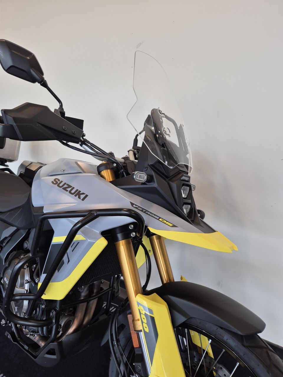 SUZUKI DL V-STROM 800DE 4