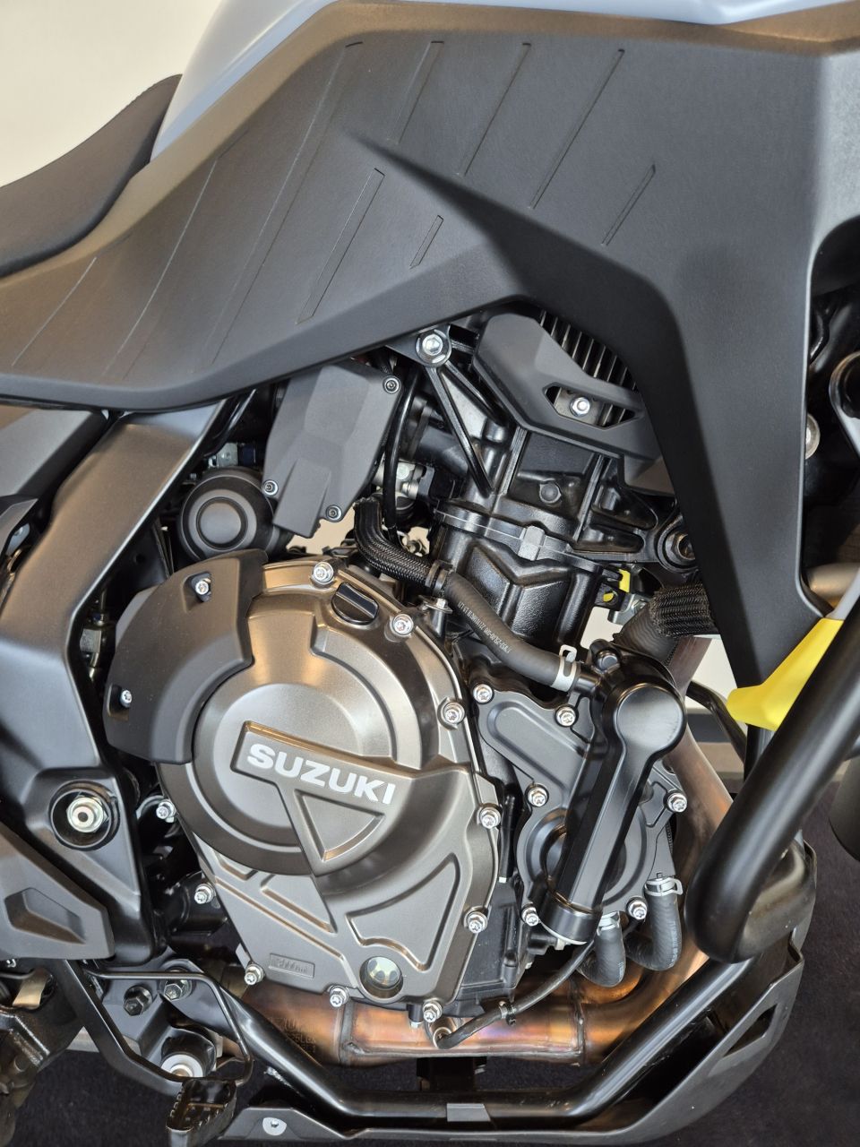 SUZUKI DL V-STROM 800DE 4
