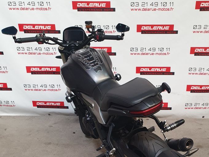 VOGE 500 AC 4