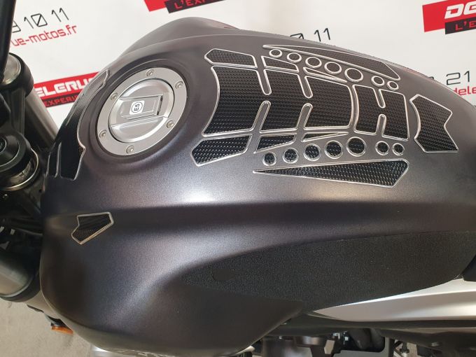 VOGE 500 AC 4