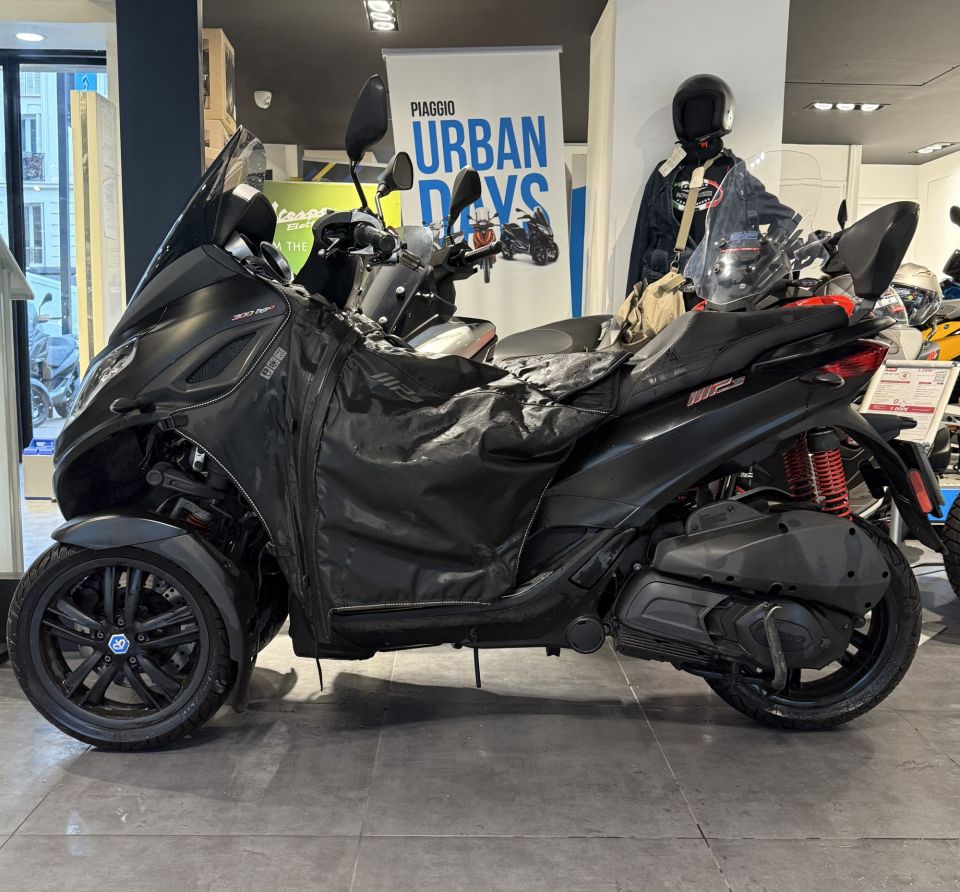 PIAGGIO MP3 300 HPE ABS ASR 4