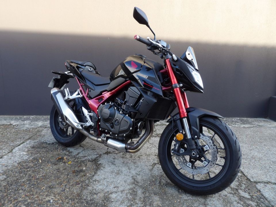 HONDA CB 750 HORNET 4