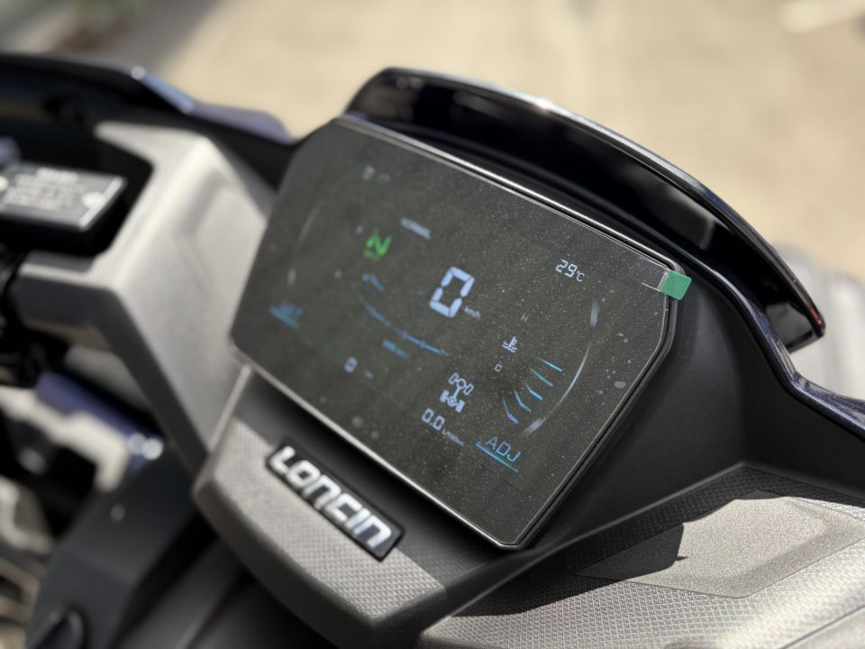 LONCIN XWOLF 1000L STD EPS 4