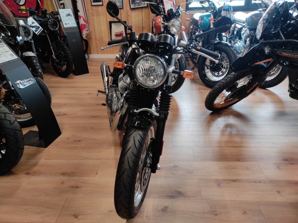 ROYAL ENFIELD CONTINENTAL GT 650 4