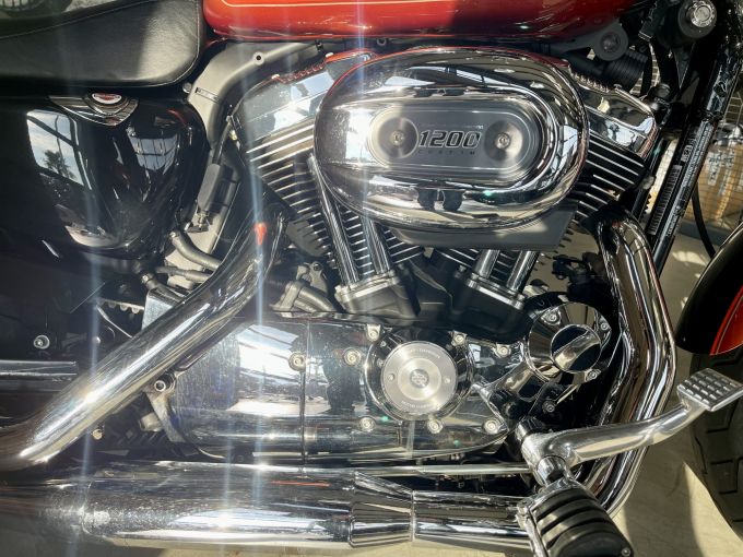 HARLEY-DAVIDSON SPORTSTER 1200 XL 4