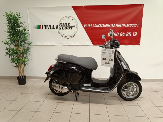 VESPA GTS 125IE SUPER 4