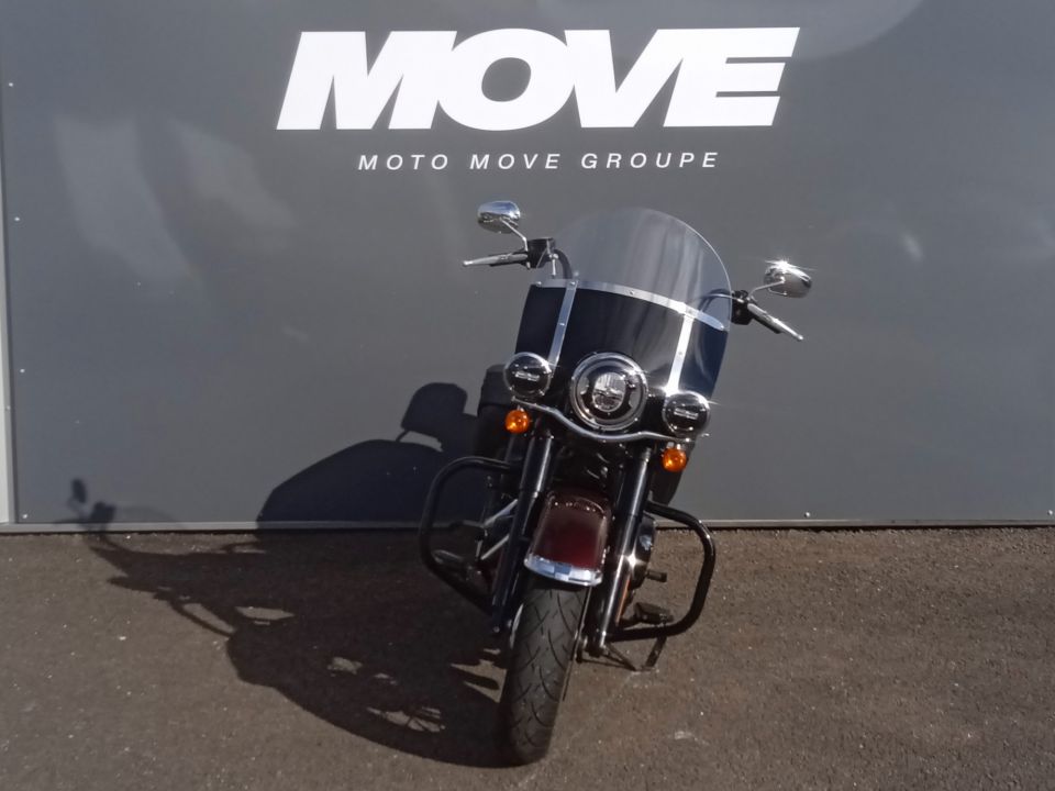 HARLEY-DAVIDSON SOFTAIL HERITAGE 1745 CLASSIC 4