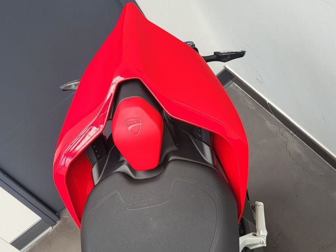 DUCATI STREETFIGHTER S 4