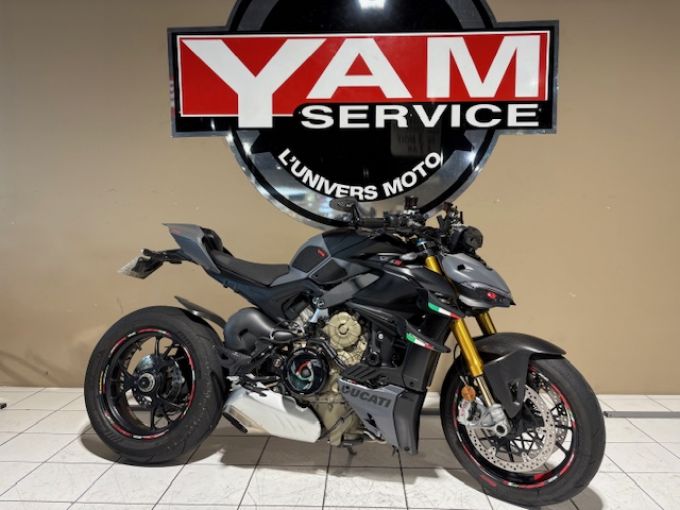 DUCATI STREETFIGHTER V4S 4