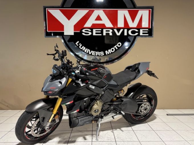 DUCATI STREETFIGHTER V4S 4