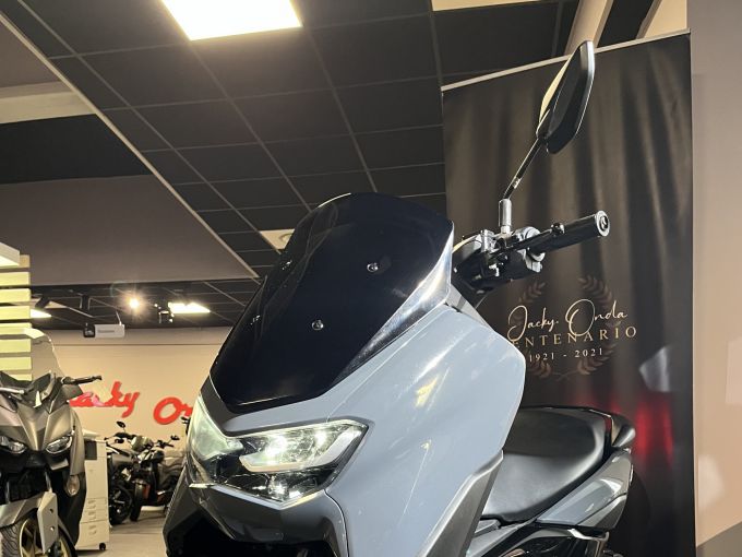 YAMAHA NMAX 125 4