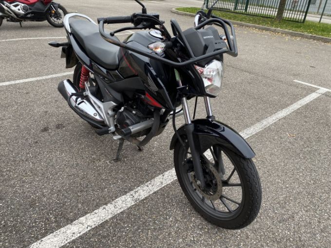 HONDA CB 125 4