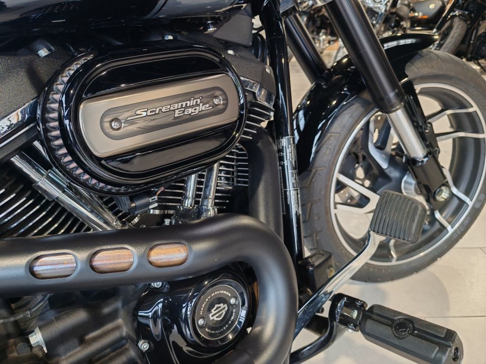 HARLEY-DAVIDSON SOFTAIL SPORT GLIDE 1745 4