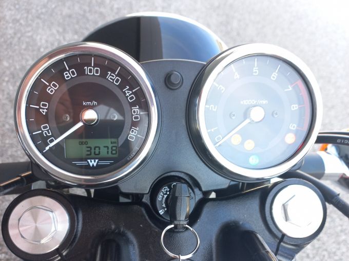KAWASAKI W 800 4