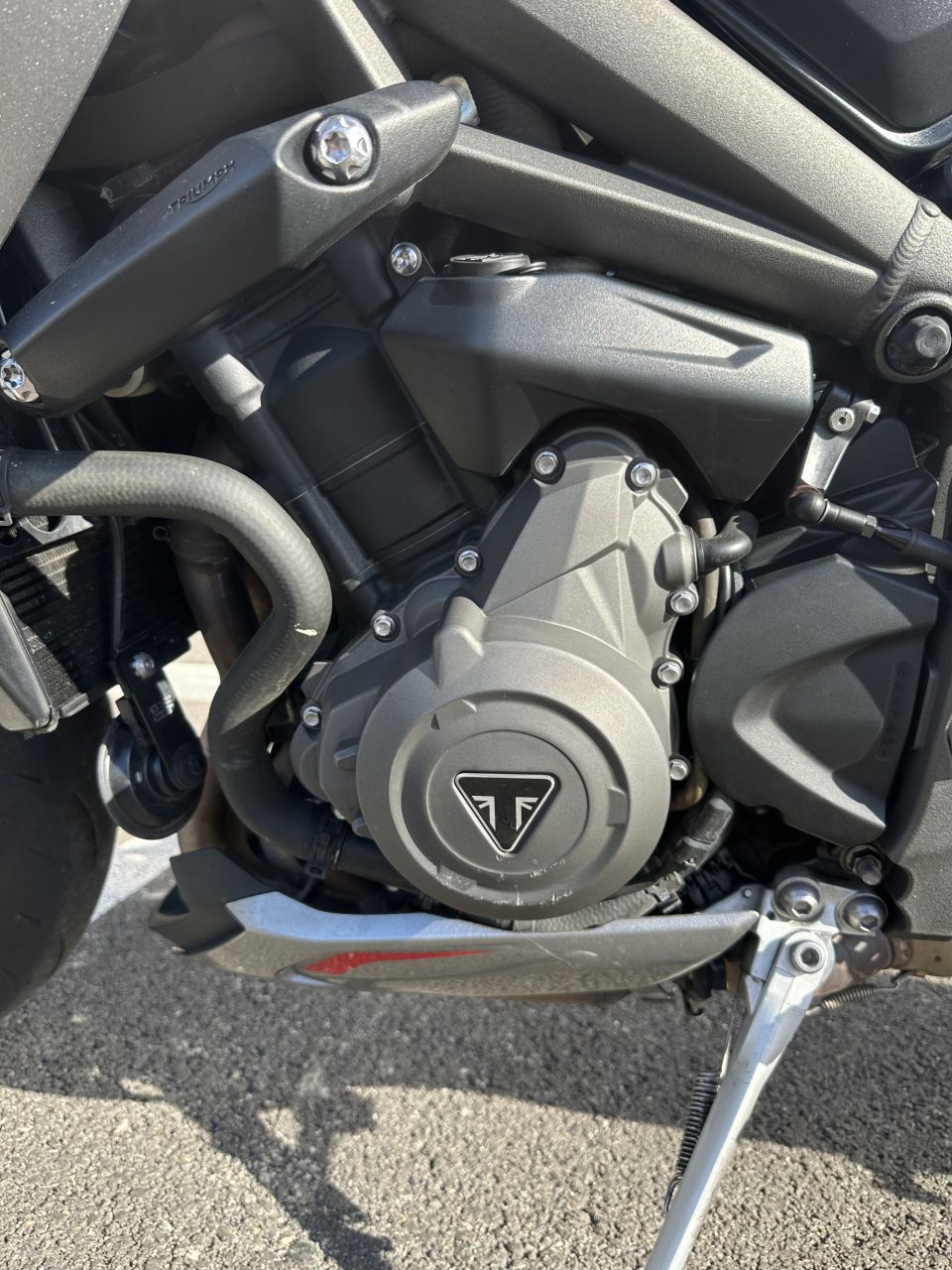 TRIUMPH STREET TRIPLE 765 RS 4