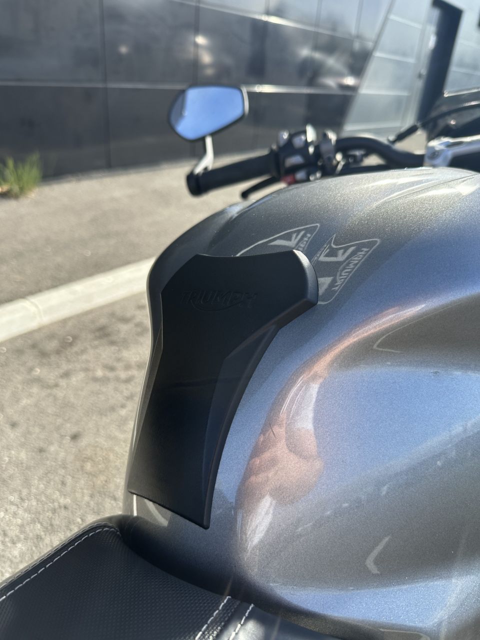 TRIUMPH STREET TRIPLE 765 RS 4