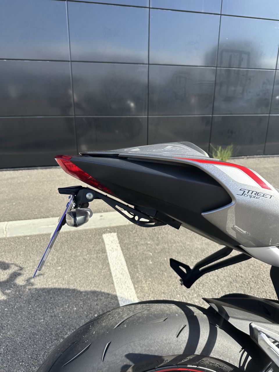 TRIUMPH STREET TRIPLE 765 RS 4