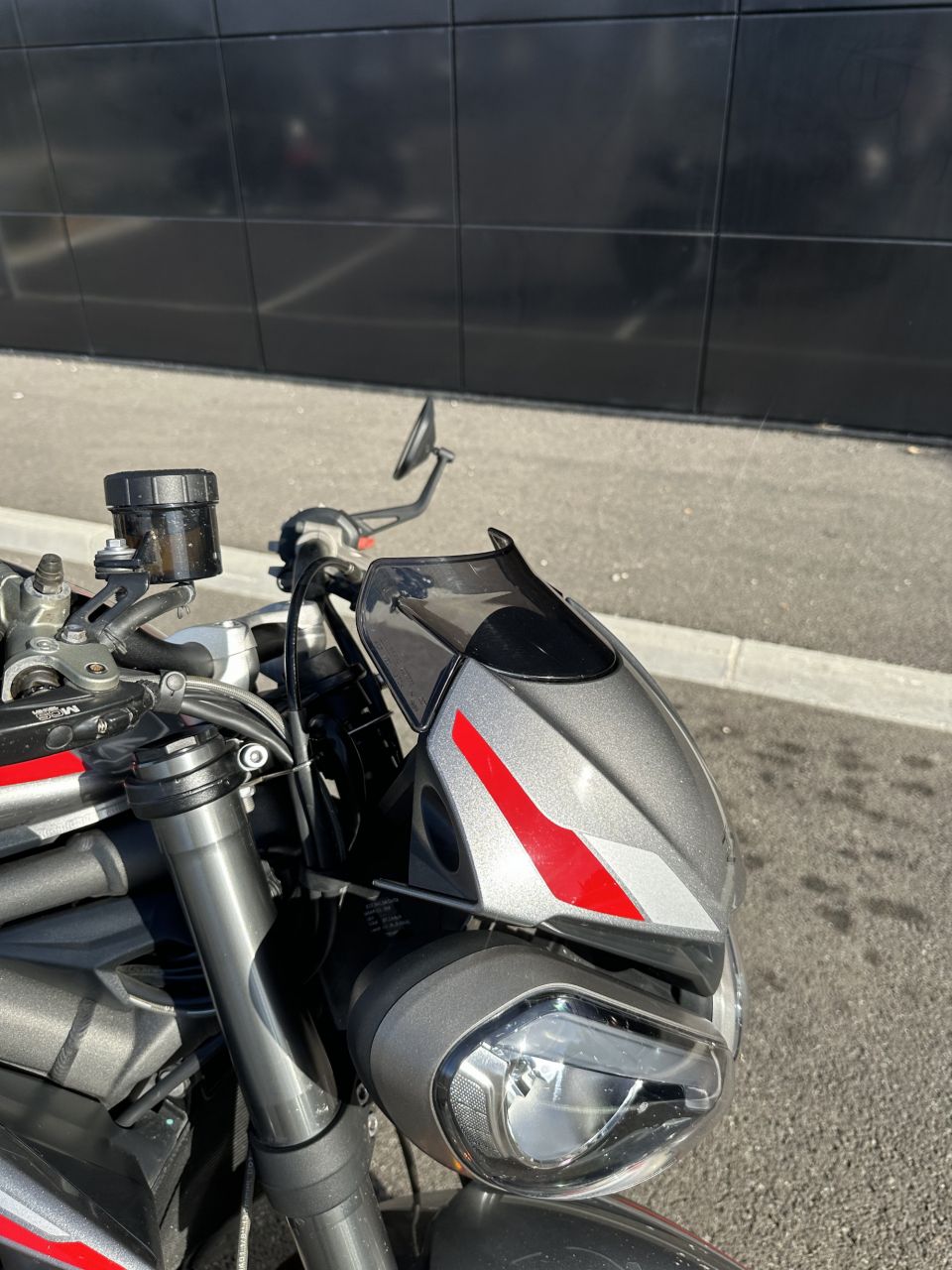 TRIUMPH STREET TRIPLE 765 RS 4