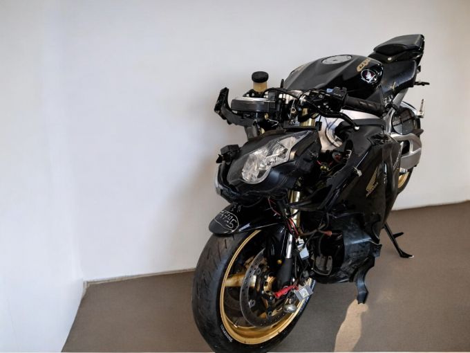 HONDA CBR 1000 4